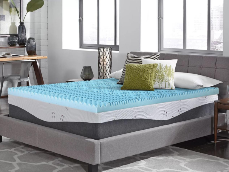 How a Mattress Topper Can Upgrade Your Bedroom Comfort and Style