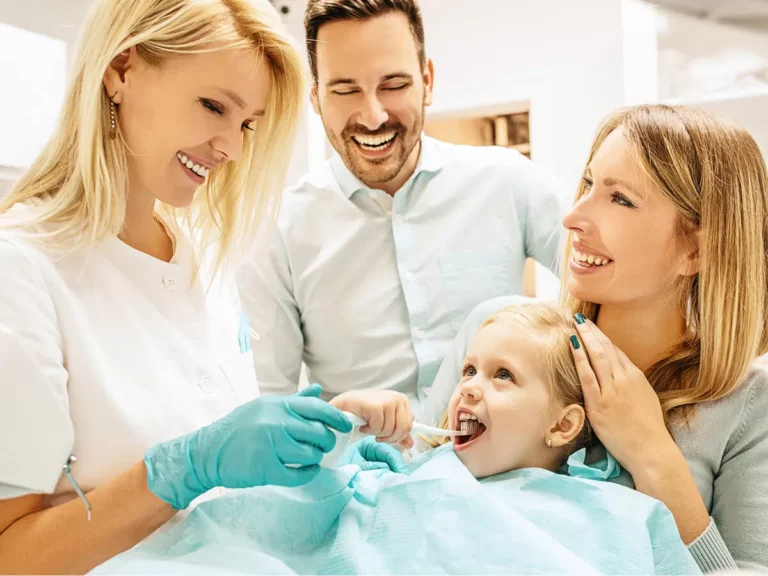 How to Choose the Right Dentist for Your Family’s Oral Health